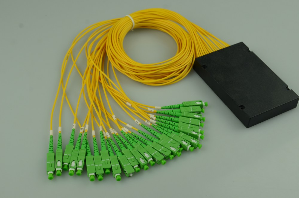 1分24盒式光分路器SC/APC 3.0mm 1M